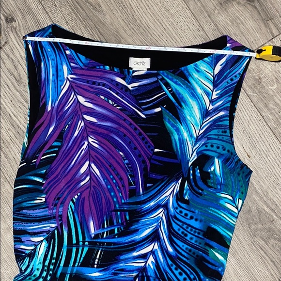 Cache dress - Picture 4 of 11